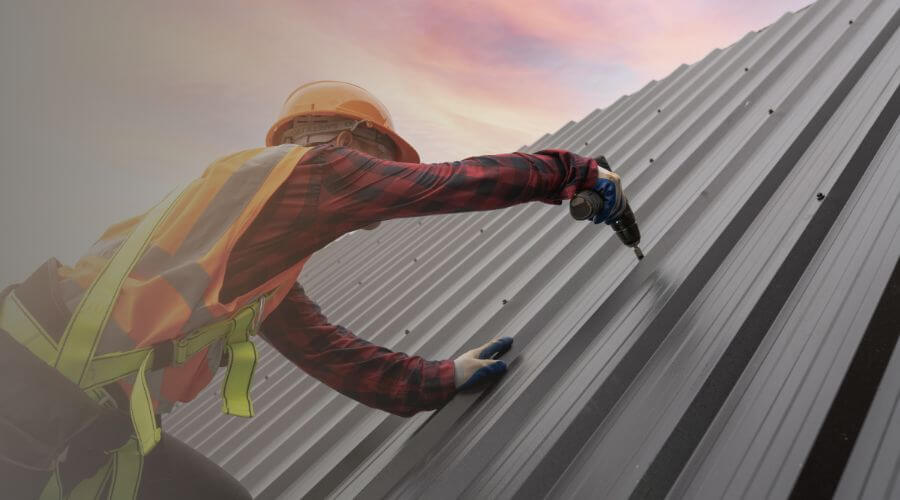 Professional gutter cleaning in Ben Bolt, TX